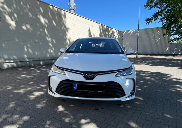 Toyota Corolla cena 72900 przebieg: 175000, rok produkcji 2020 z Białystok małe 37